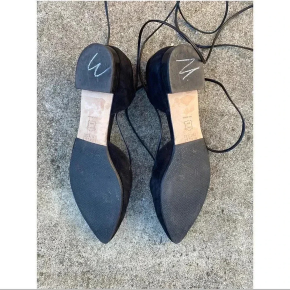 Stuart Weitzman Gilligan D’Orsay Shoes - Picture 6 of 7